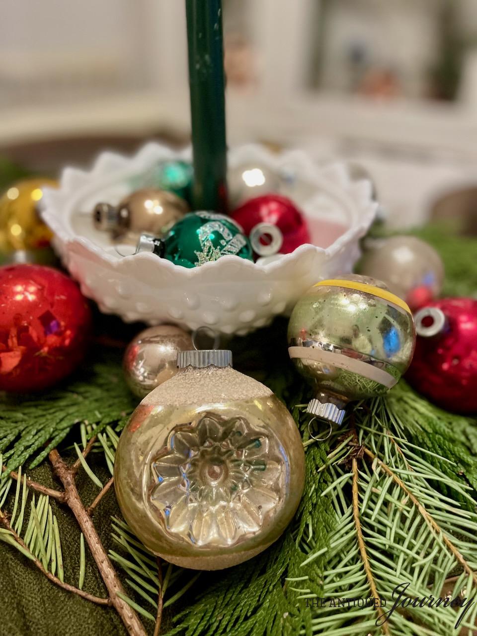 Christmas Table Decorations With Vintage Ornaments Inexpensive Styling