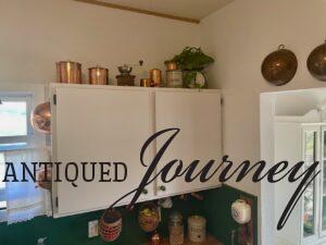 thrifted home organization and sustainable decorating